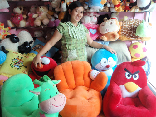 sisca maulana pemilik sahabat souvenir